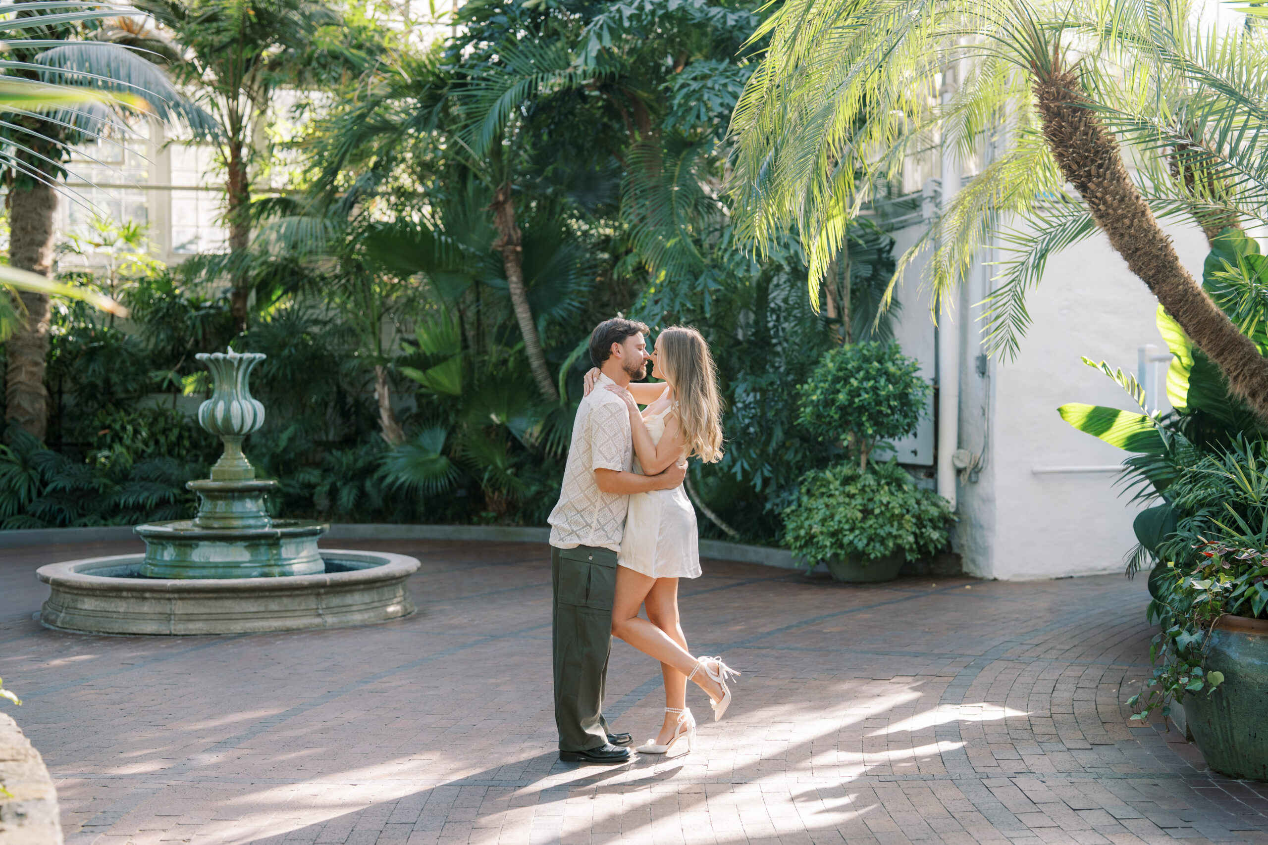 Engagement session at franklin park conservatory